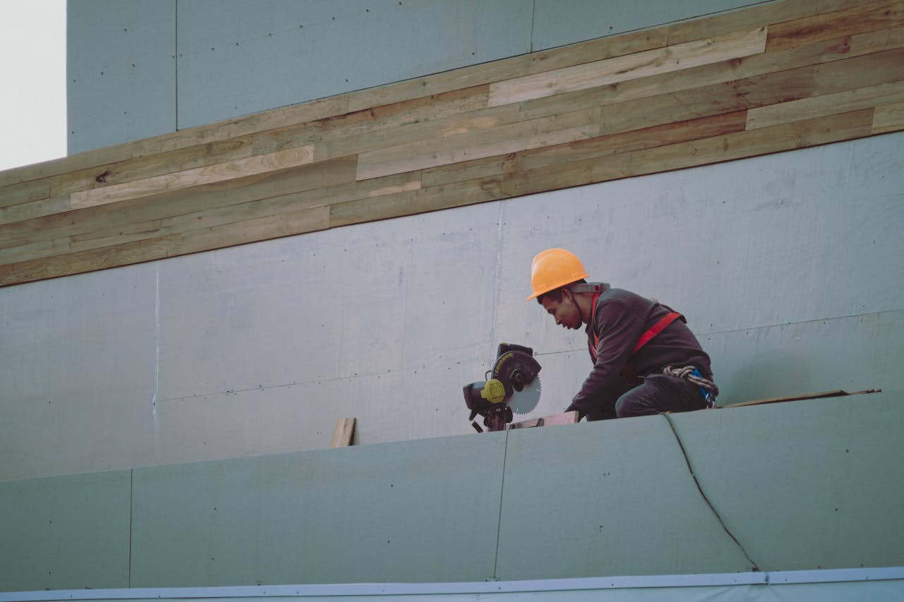 Edilizia industriale e prefabbricati: come cambiano tempi e costi nei cantieri italiani